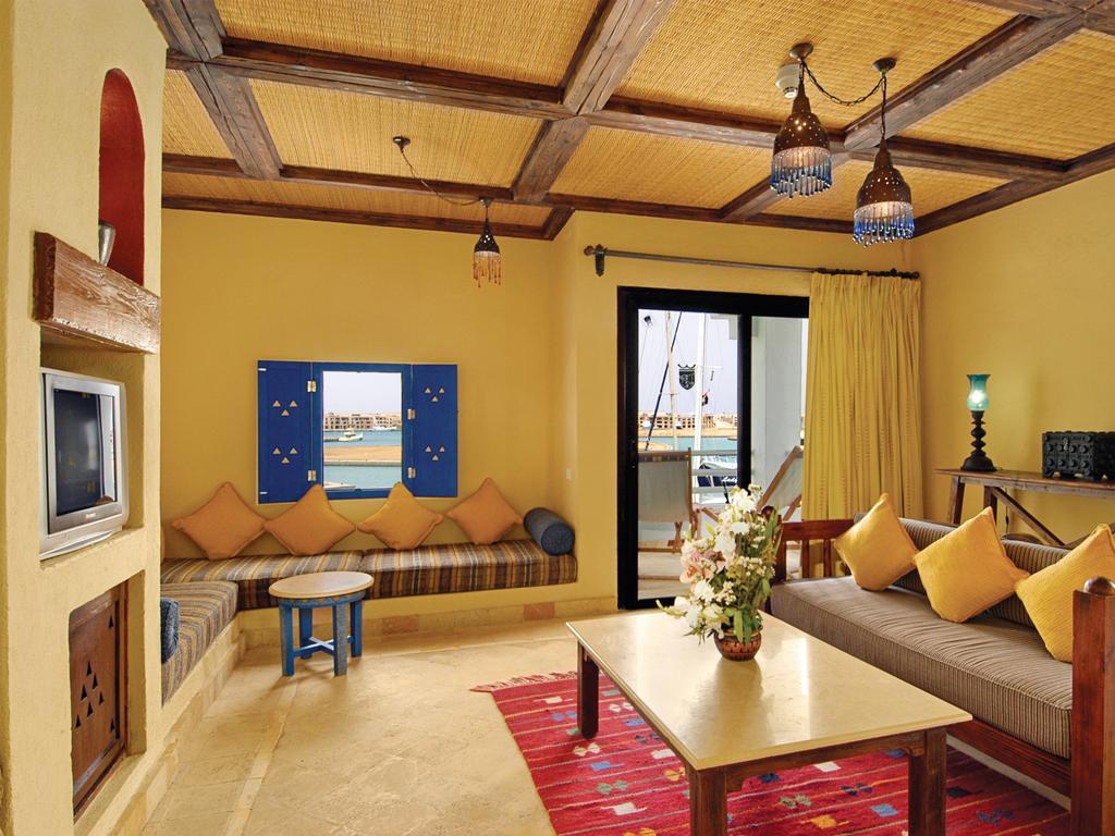 Marina Lodge At Порт Галиб Екстериор снимка