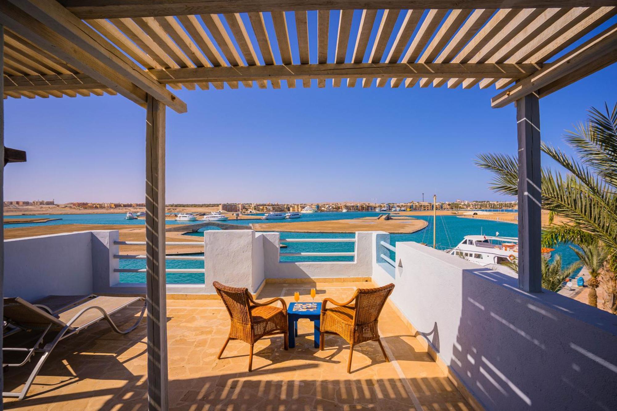 Marina Lodge At Порт Галиб Екстериор снимка